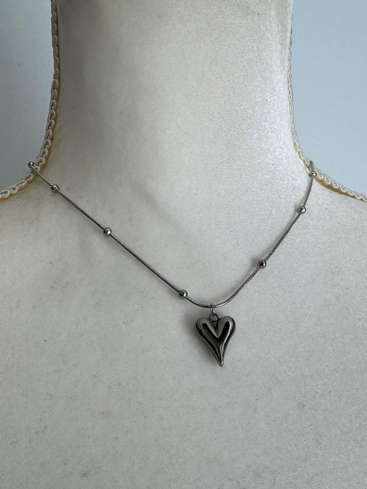 Point Heart Necklace