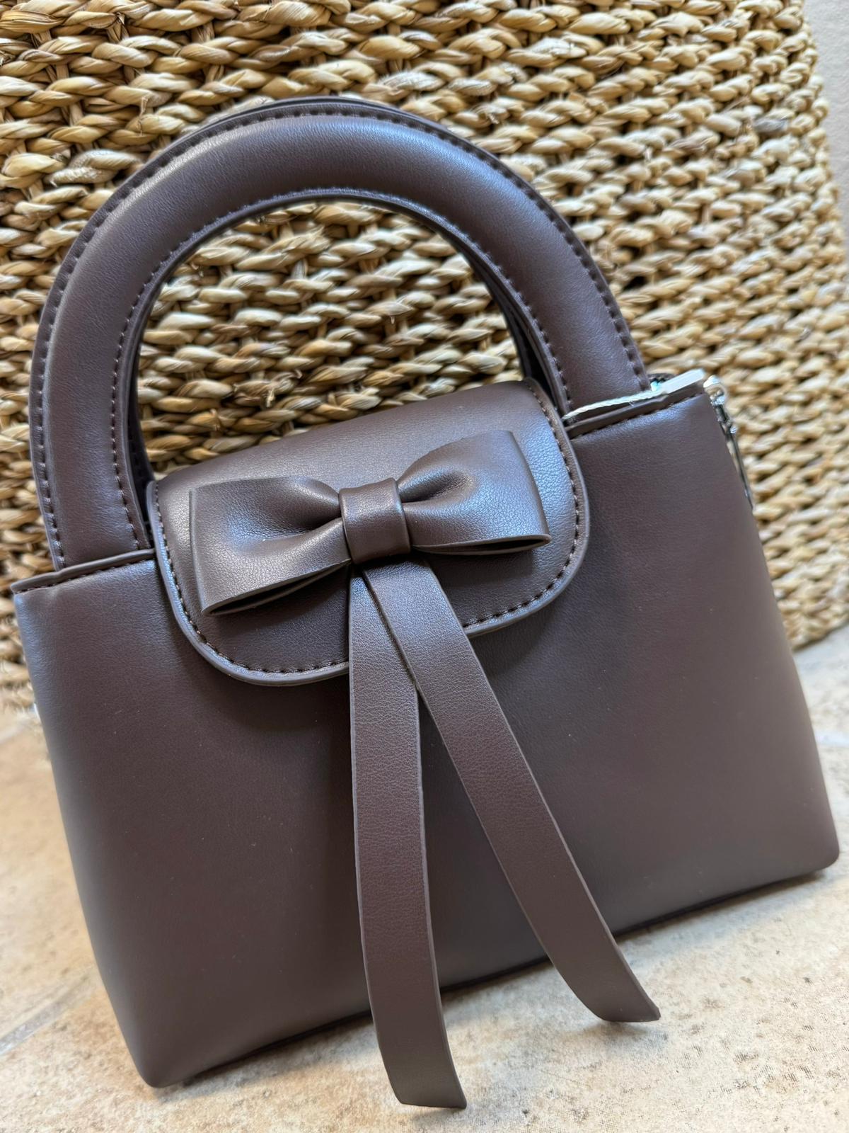 Full Brown Bow Purse